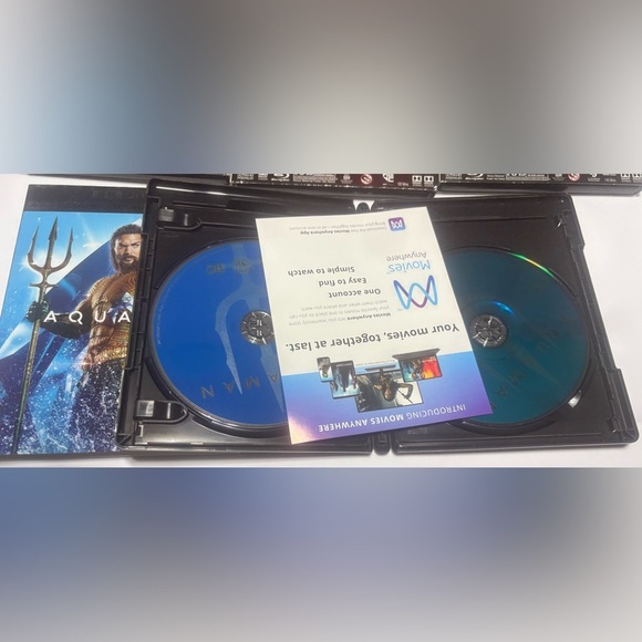 DC Bundle of UV HDR Blu-Ray, DVD, & Digital Codes. Includes 5 - Picture 4 of 7